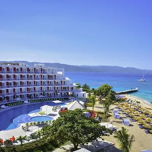 4* Курортный комплекс Grand Decameron Cornwall Beach, A Trademark